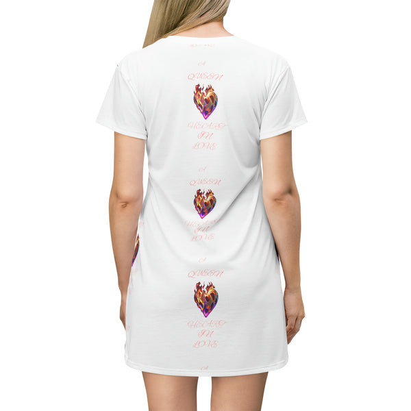 Queen Heart In Love T-Shirt Dress (AOP)