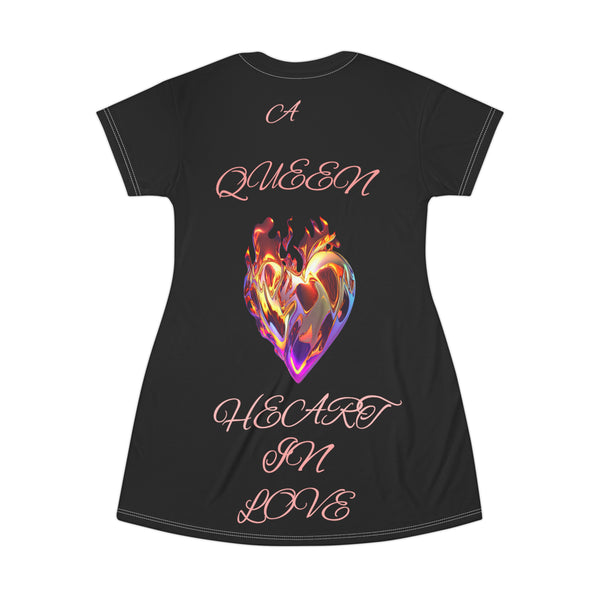 Queen Heart in Love T-Shirt Dress (AOP)